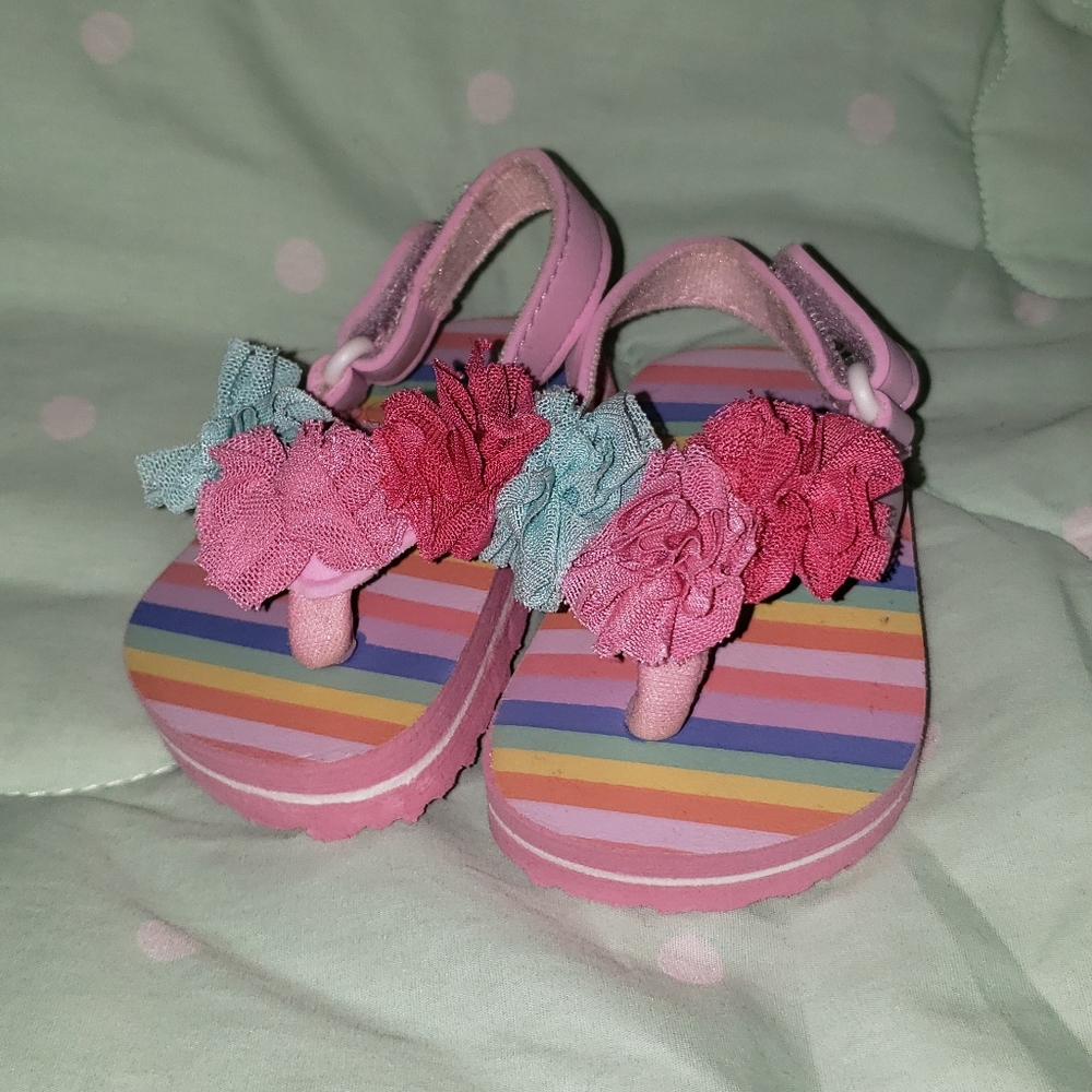 Size 2 pink sandal
